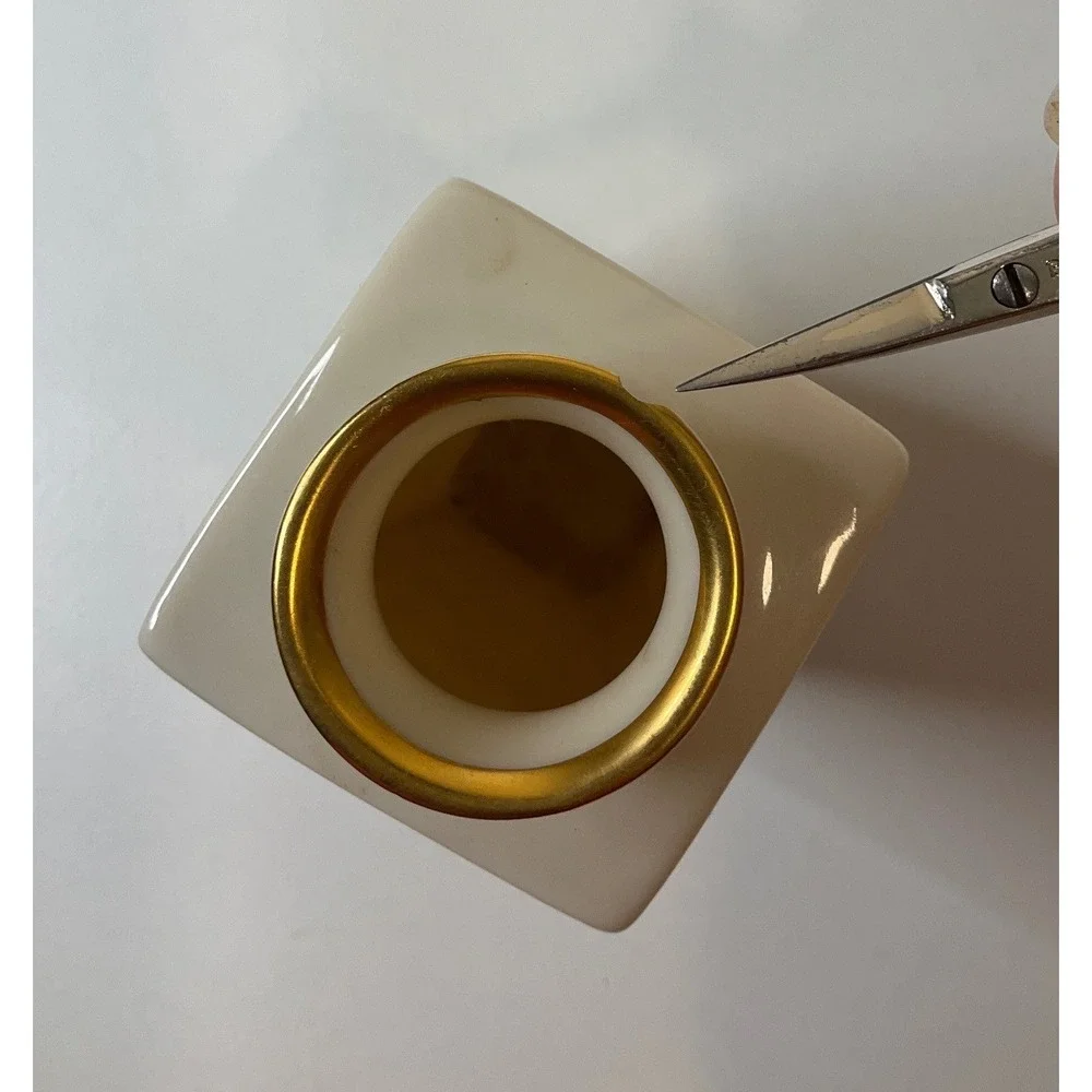 Vtg Lenox Iris Mini Bud Vase 24K Gold Rim Fine China Porcelain Cottagecore Flaw